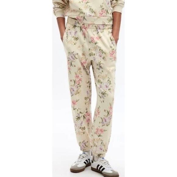 Gap x LoveShackFancy Other - Gap × LoveShackFancy Floral Joggers Sweatpants Lounge Size Kids 8-9Y (M)